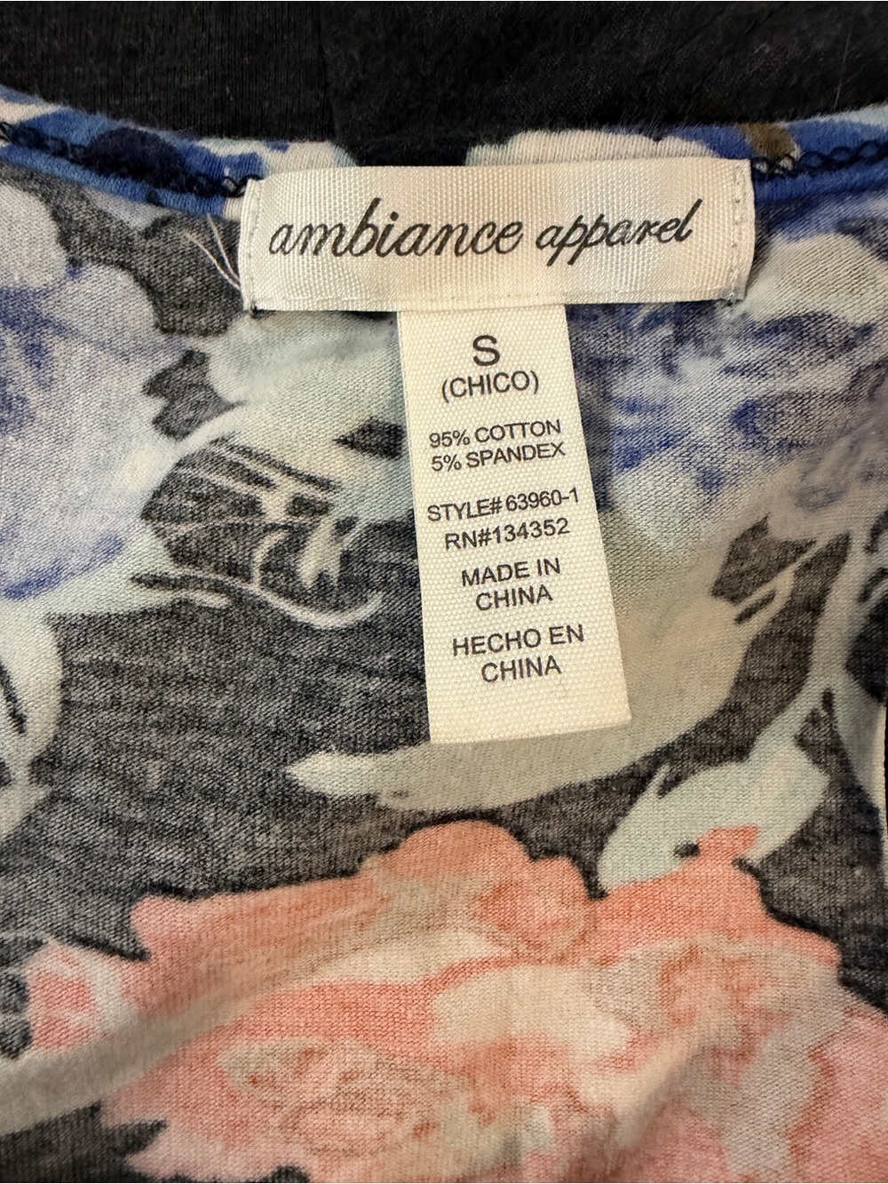 Lot of mixed size crop tops - Picture 5 of 5
